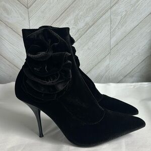 Jeffrey Campbell Florette velvet black heeled boots 5.5